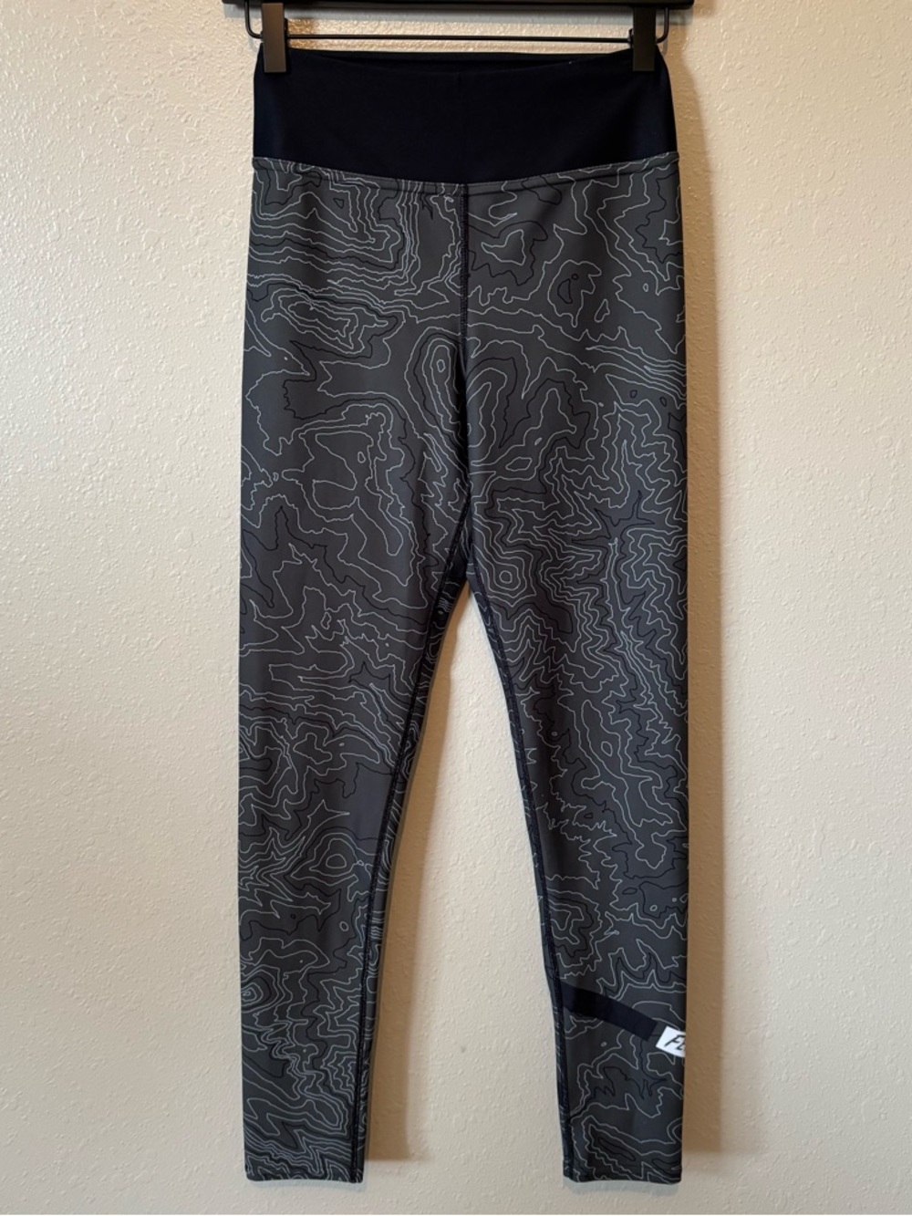 Feral lyfe topographic leggings